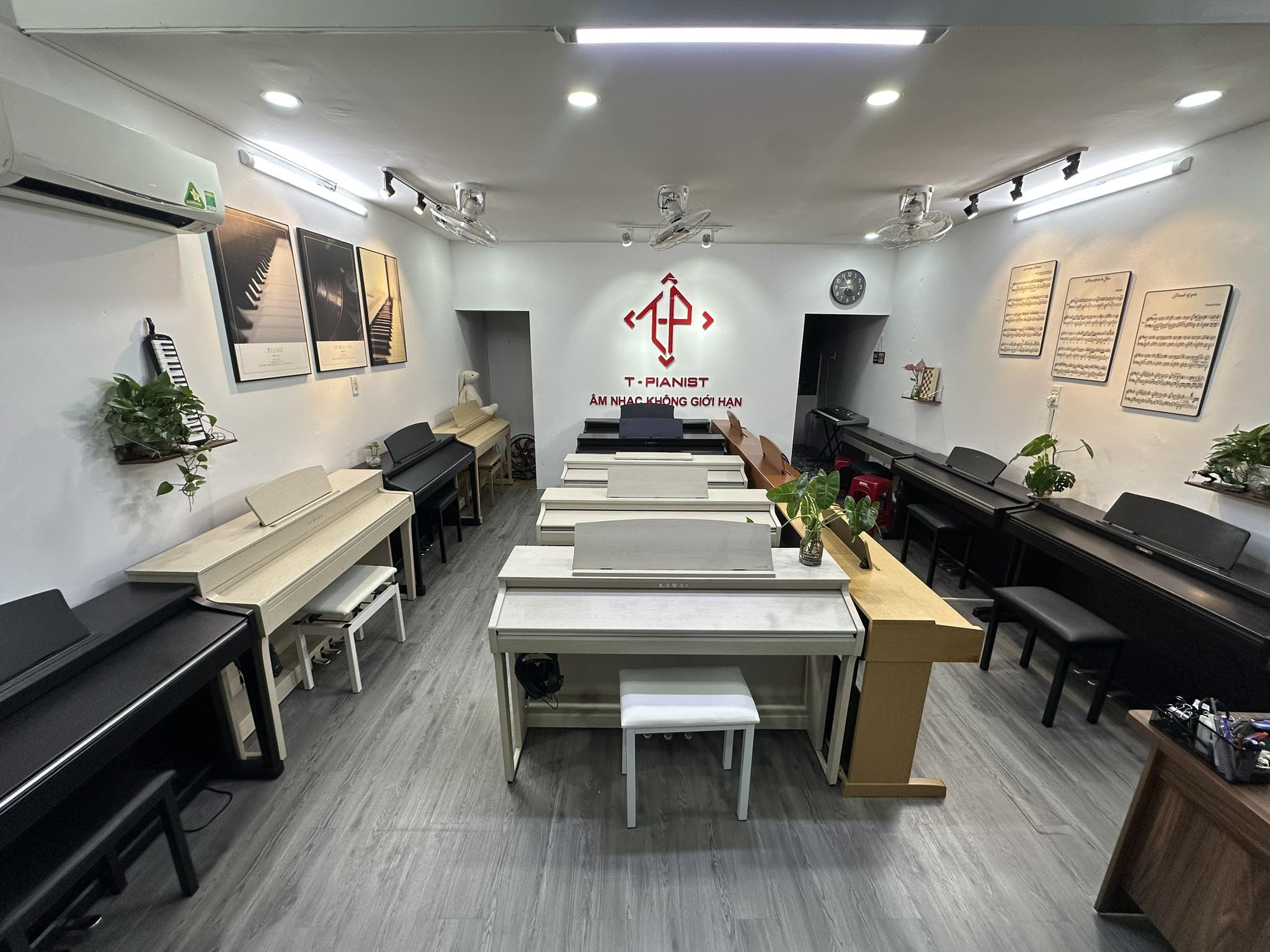 Học Piano Đà Nẵng Ở Đâu "Xịn Xò" Nhất? Lý Do Bạn Phải Ghé TPianist Ngay! 10 TPianist luôn đặt lợi ích của học viên lên hàng đầu khi học piano đà nẵng